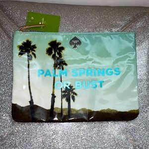 Kate Spade “ Palm Springs “ Cosmetic Bag 💄
